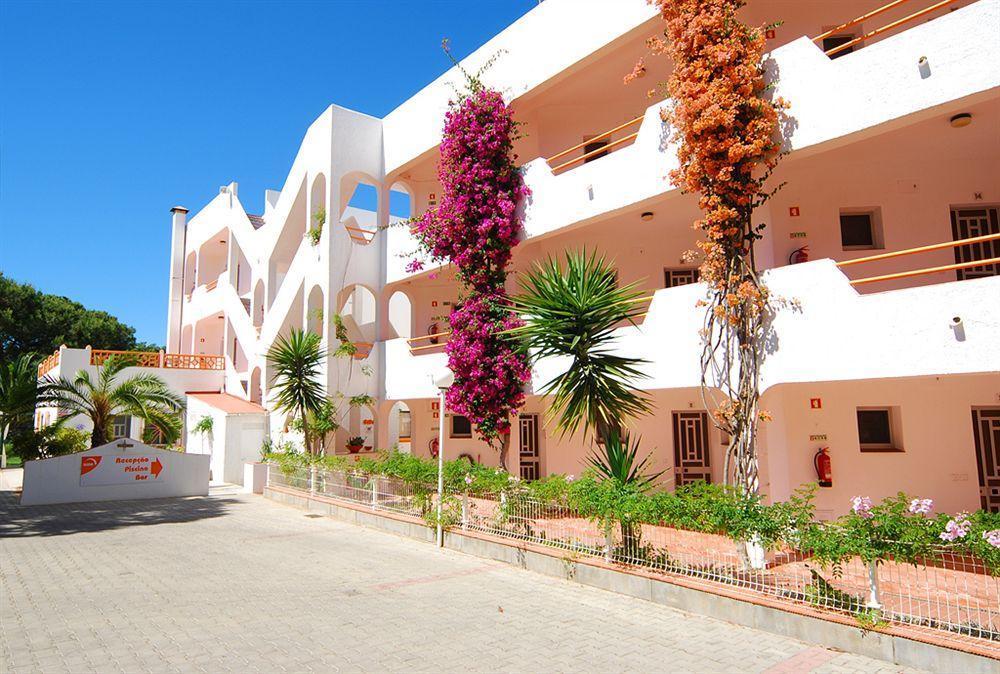Apartamentos Turisticos Gida By Umbral Quarteira Dış mekan fotoğraf