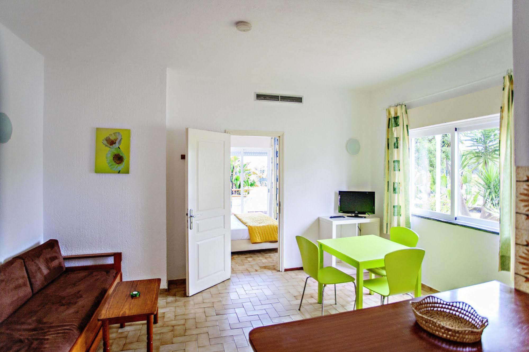 Apartamentos Turisticos Gida By Umbral Quarteira Dış mekan fotoğraf