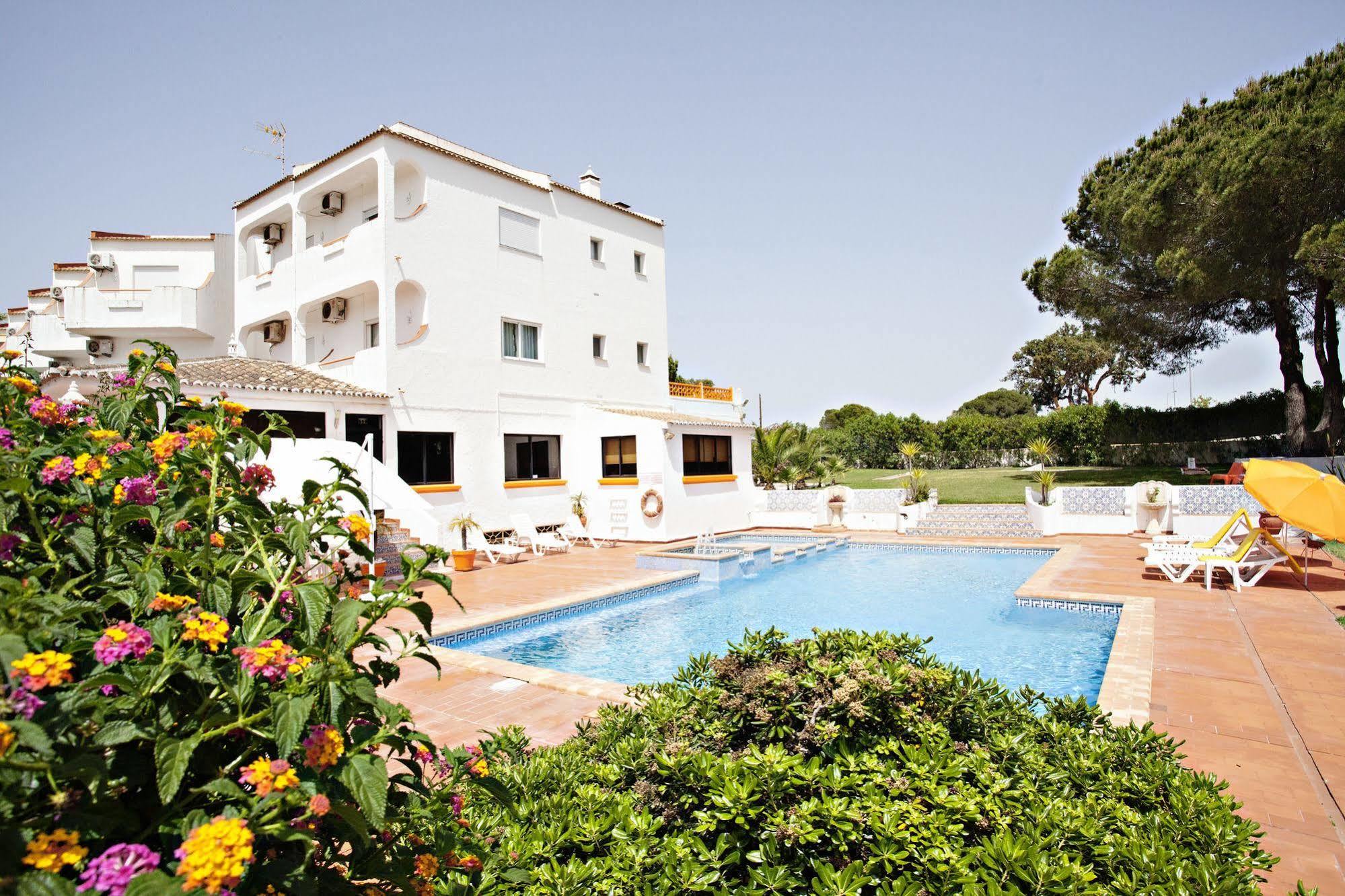 Apartamentos Turisticos Gida By Umbral Quarteira Dış mekan fotoğraf